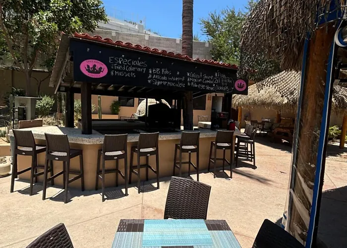 Apartahotel Elegant Pool View W/balcony| Walk| Hot Tub Cabo San Lucas